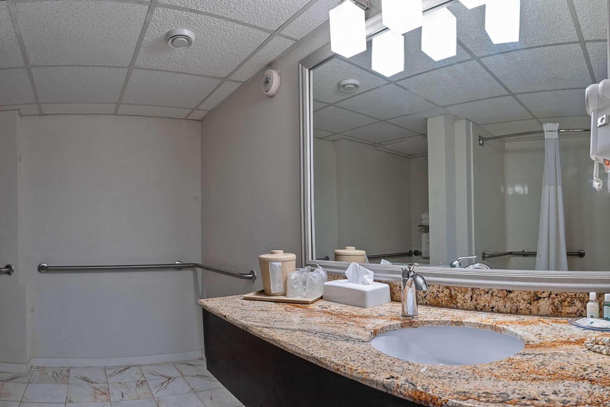 Quality Inn Milan-Sandusky Ngoại thất bức ảnh